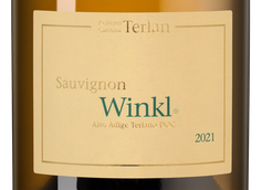 Вино с абрикосовым вкусом Sauvignon Blanc Winkl
