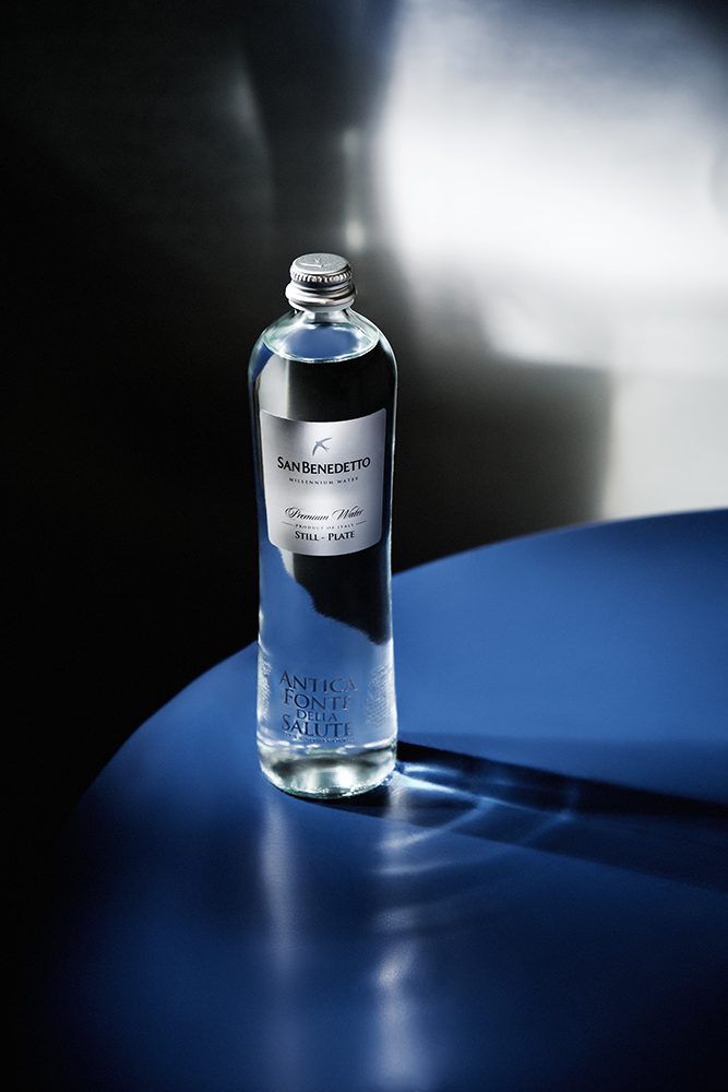 Вода негазированная San Benedetto Antica Fonte (15 шт.), 0.65л, (106054), Италия, Венето, стекло, 0.65 л, Сан Бенедетто Антика Фонте (негазированная), цена 9675 рублей