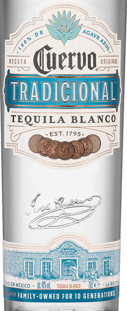 Текила Tequila Cuervo Tradicional Blanco, (155519), Мексика, Халиско, 0.7 л, Традисьональ Бланко, цена 4990 рублей