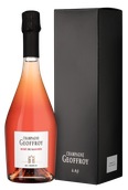 Французское шампанское Rose de Saignee Premier Cru Brut в подарочной упаковке