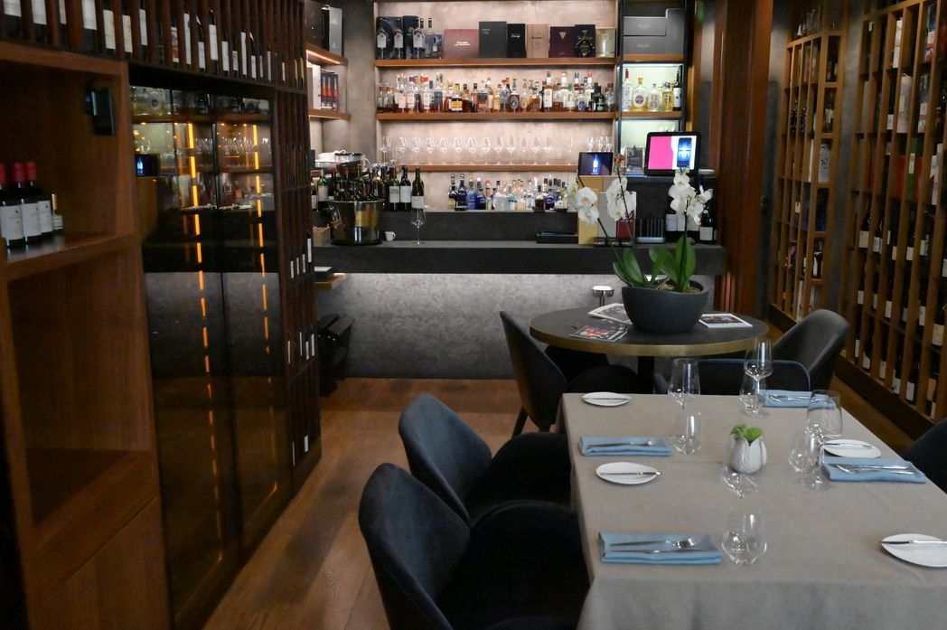 Винотека & ресторан GRAND CRU