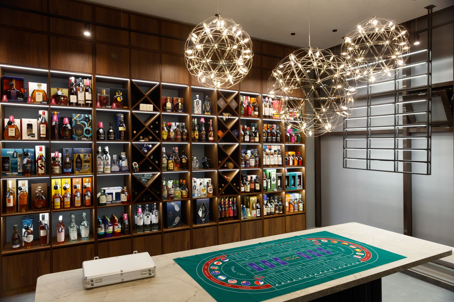 Винотека Wine & Whiskey by Simple Химки Новогорск