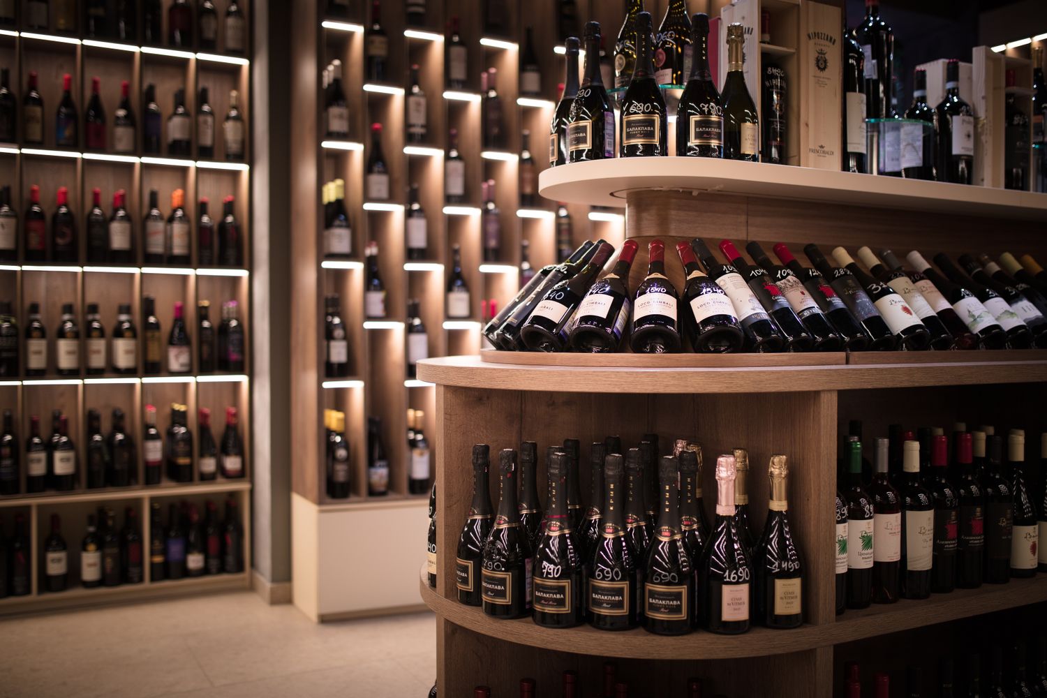 Винотека Wine & Whiskey by Simple Москва