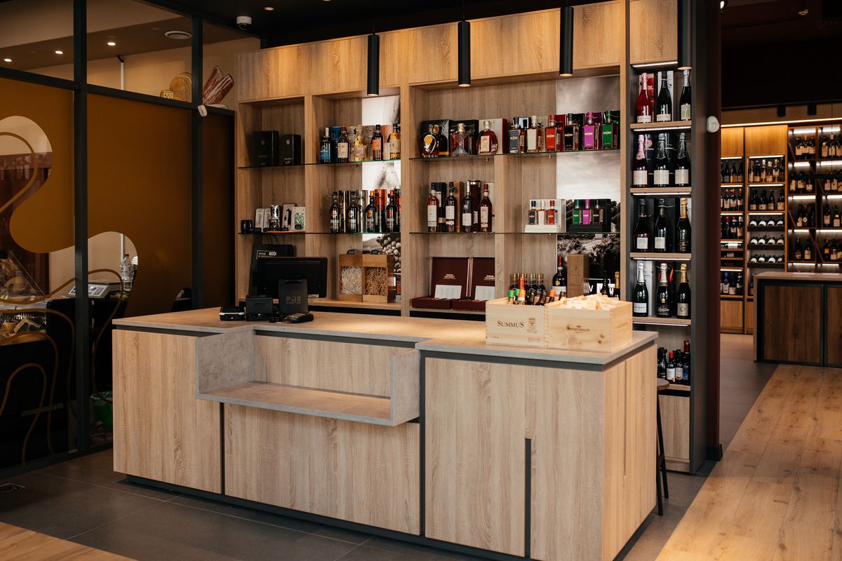 Винотека Wine & Whiskey by Simple Москва, Преображенская площадь