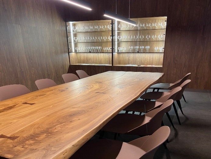 Винотека SimpleWine ТЦ Европа