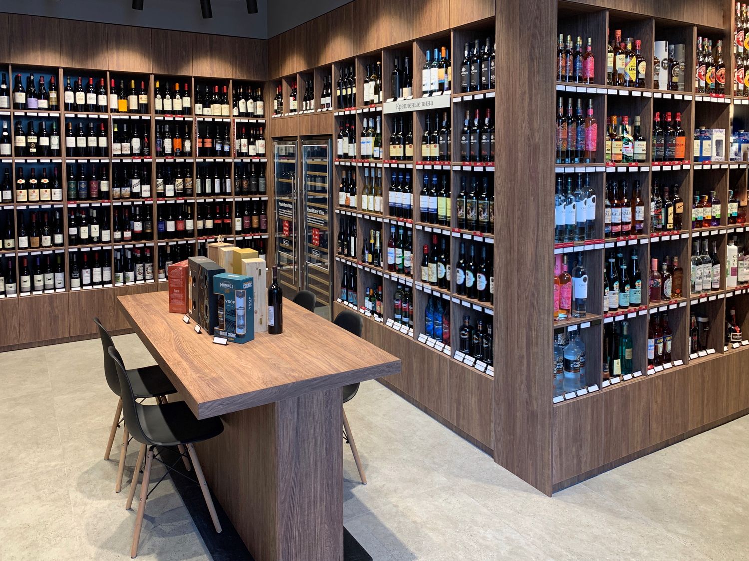 Винотека SimpleWine AFI Воронцовский