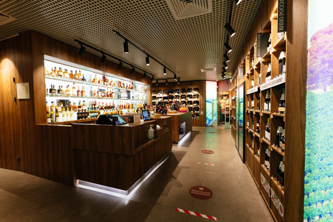 Винотека SimpleWine и бар SimpleBar Черемушкинский рынок