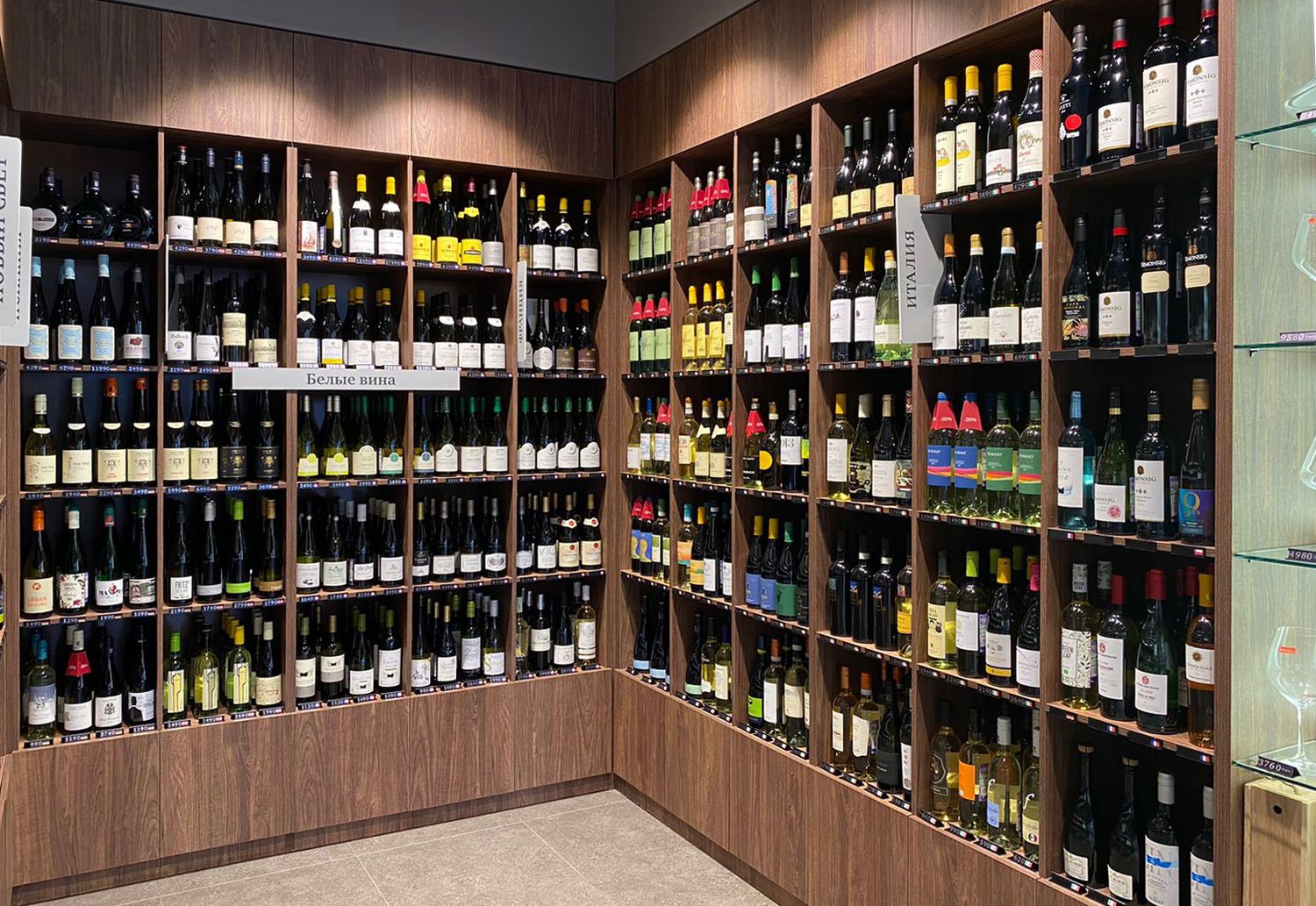 Винотека SimpleWine Митино Парк