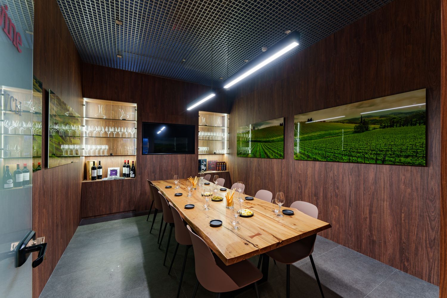 Винотека SimpleWine ЖК Спайрс