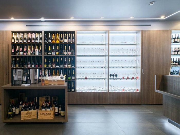 Винотека SimpleWine Ленинский 74