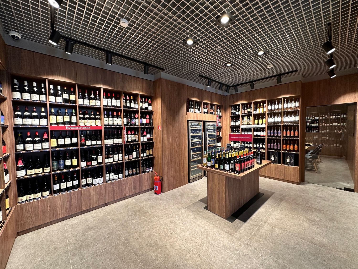 Винотека SimpleWine ЖК Империалъ