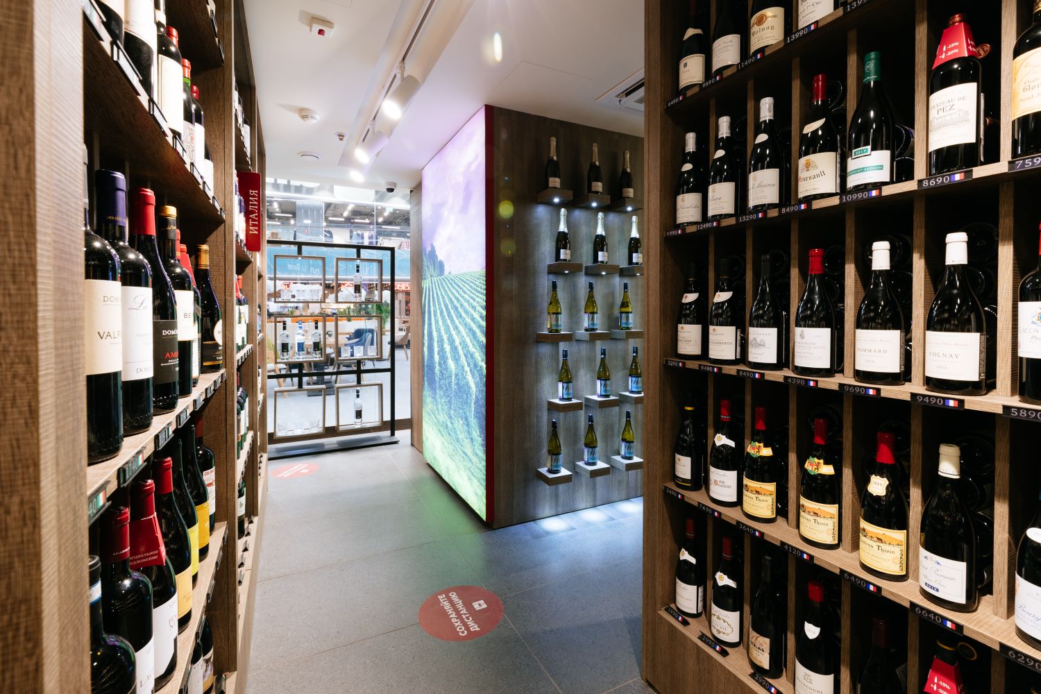 Винотека SimpleWine Смоленский Пассаж 2