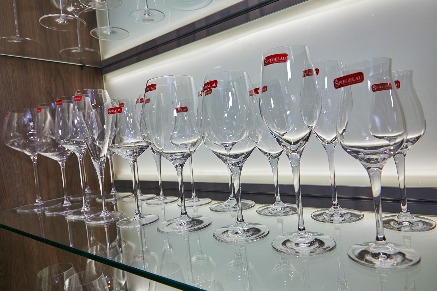 Винотека SimpleWine IQ-квартал