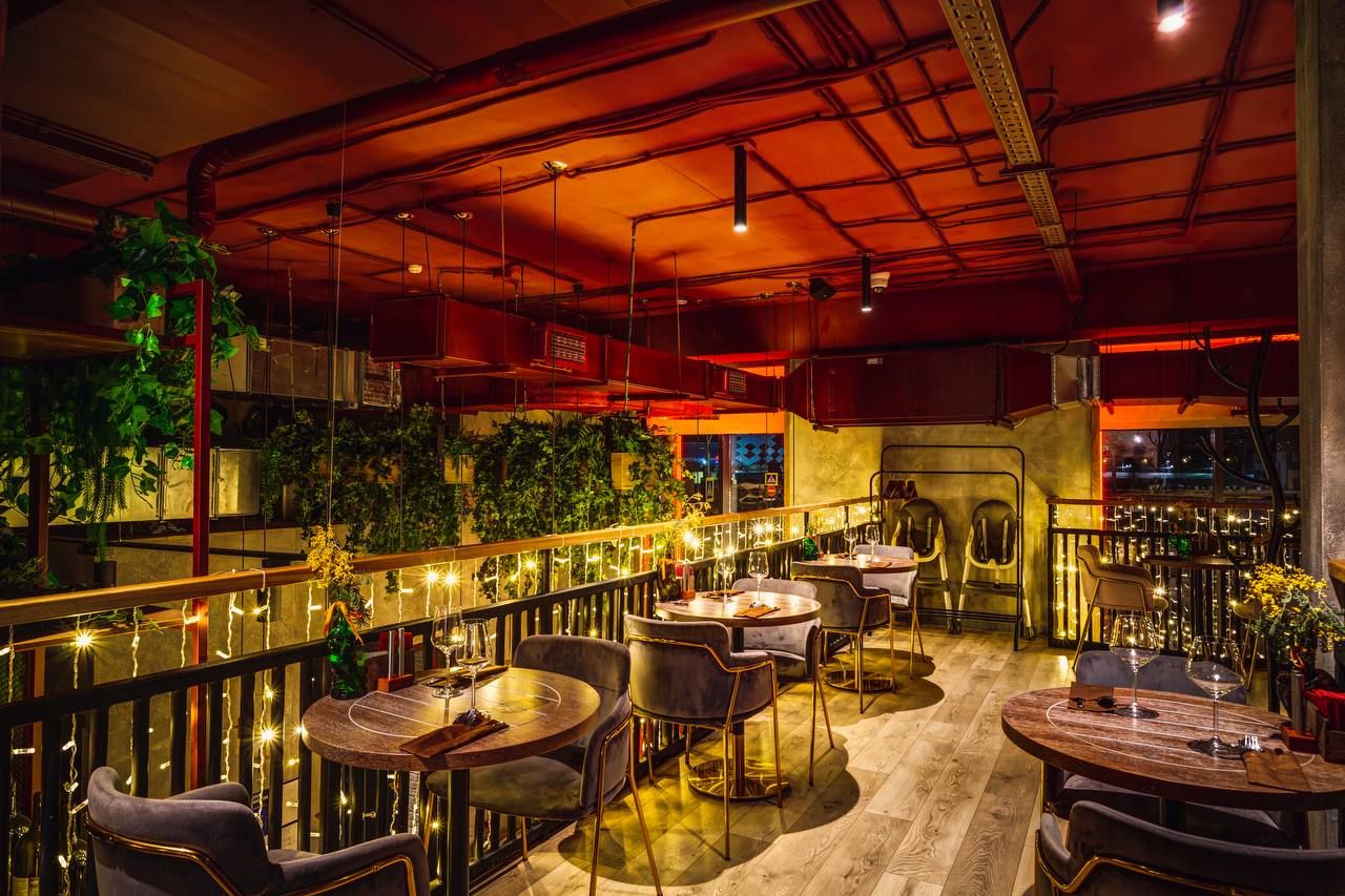 Винотека Wine & Whiskey by Simple Спартак