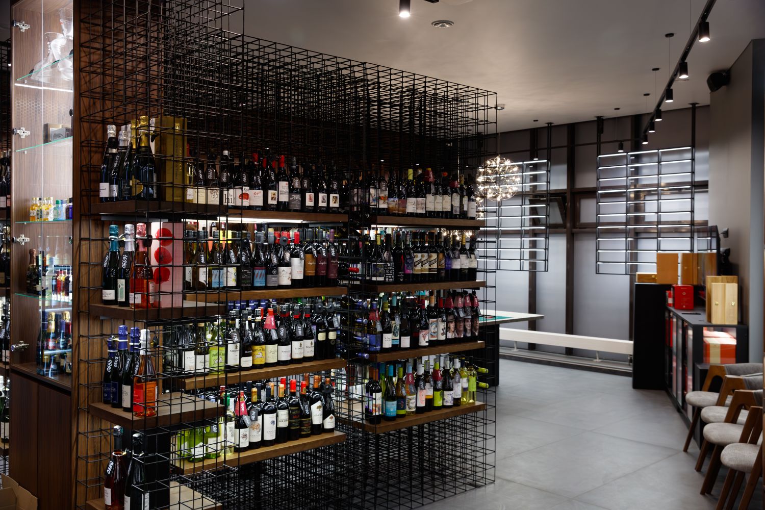 Винотека Wine & Whiskey by Simple Химки Новогорск