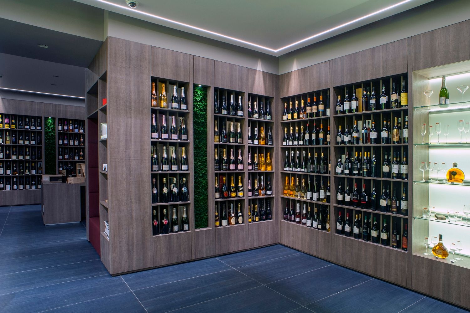 Винотека SimpleWine Смоленский бульвар