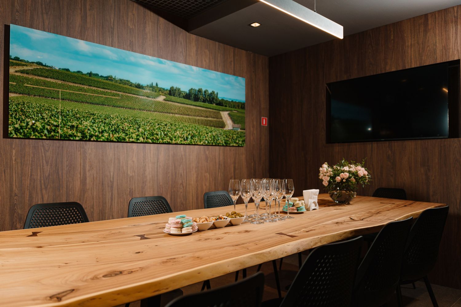 Винотека SimpleWine Сочи ЦУМ